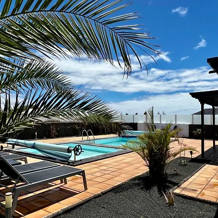 Spacious Modern With Free Heated Pools & Sunny Terrace - Casa Del Sol Naciente * 플라야블랑카