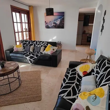 Spacious Modern With Free Heated Pools & Sunny Terrace - Casa Del Sol Naciente 빌라