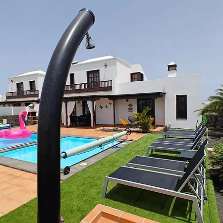 Spacious Modern With Free Heated Pools & Sunny Terrace - Casa Del Sol Naciente 플라야블랑카