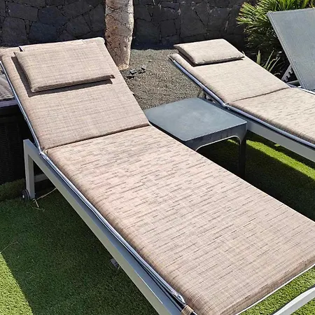 Spacious Modern With Free Heated Pools & Sunny Terrace - Casa Del Sol Naciente 빌라