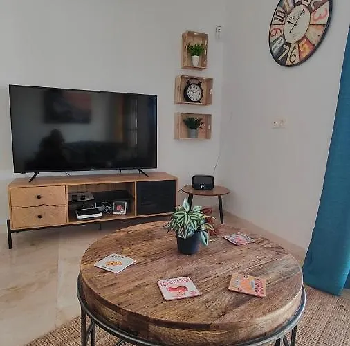 Cosy Modern Casa Del Sol Naciente With Heated Pools Villa Playa Blanca