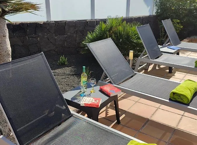 Cosy Modern Casa Del Sol Naciente With Heated Pools Villa *